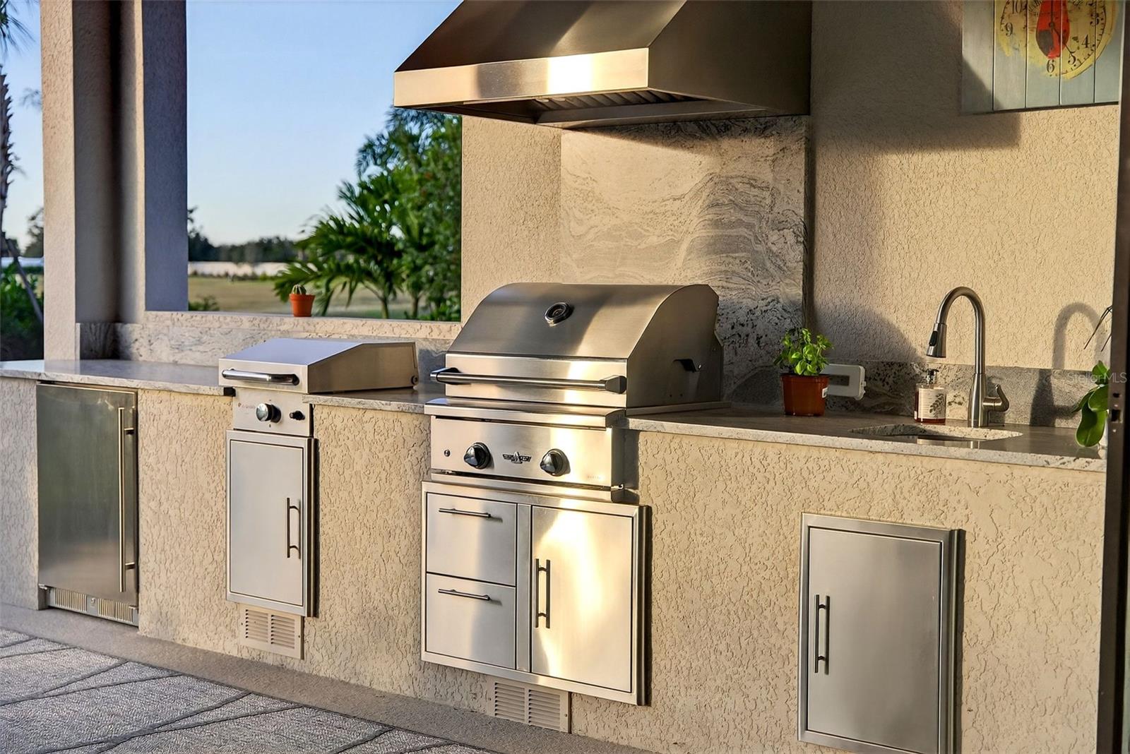 Image 49 of 100 For 3679 Santa Caterina Boulevard