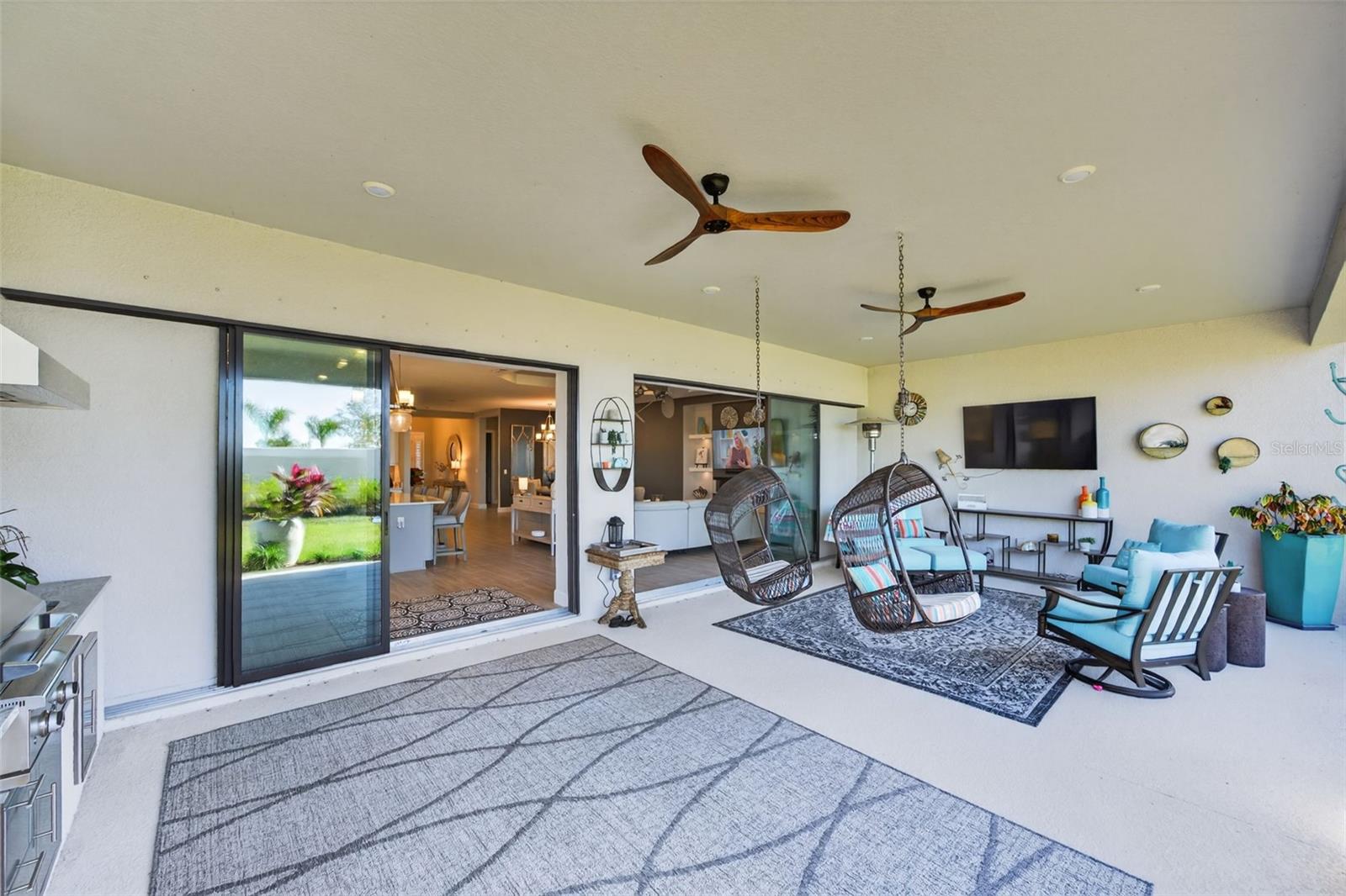 Image 55 of 100 For 3679 Santa Caterina Boulevard