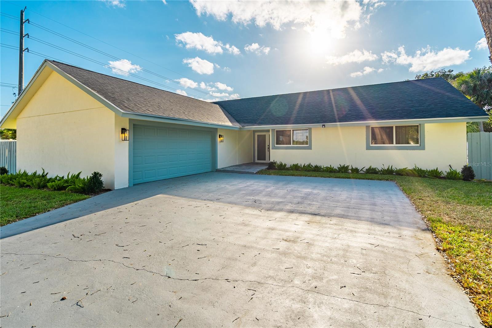 Image 2 of 51 For 483 Florida Mango Road