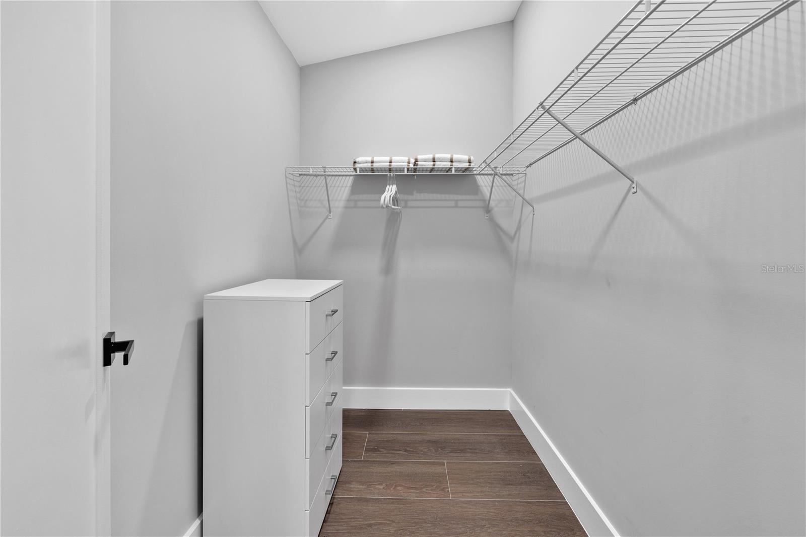 Image 46 of 51 For 483 Florida Mango Road