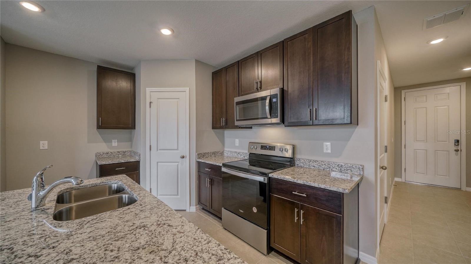 Image 11 of 25 For 5816 Ocean Isle Drive