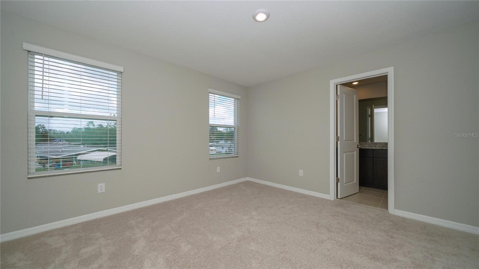 Image 21 of 25 For 5816 Ocean Isle Drive