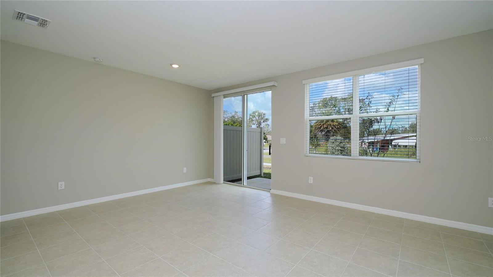 Image 5 of 25 For 5816 Ocean Isle Drive