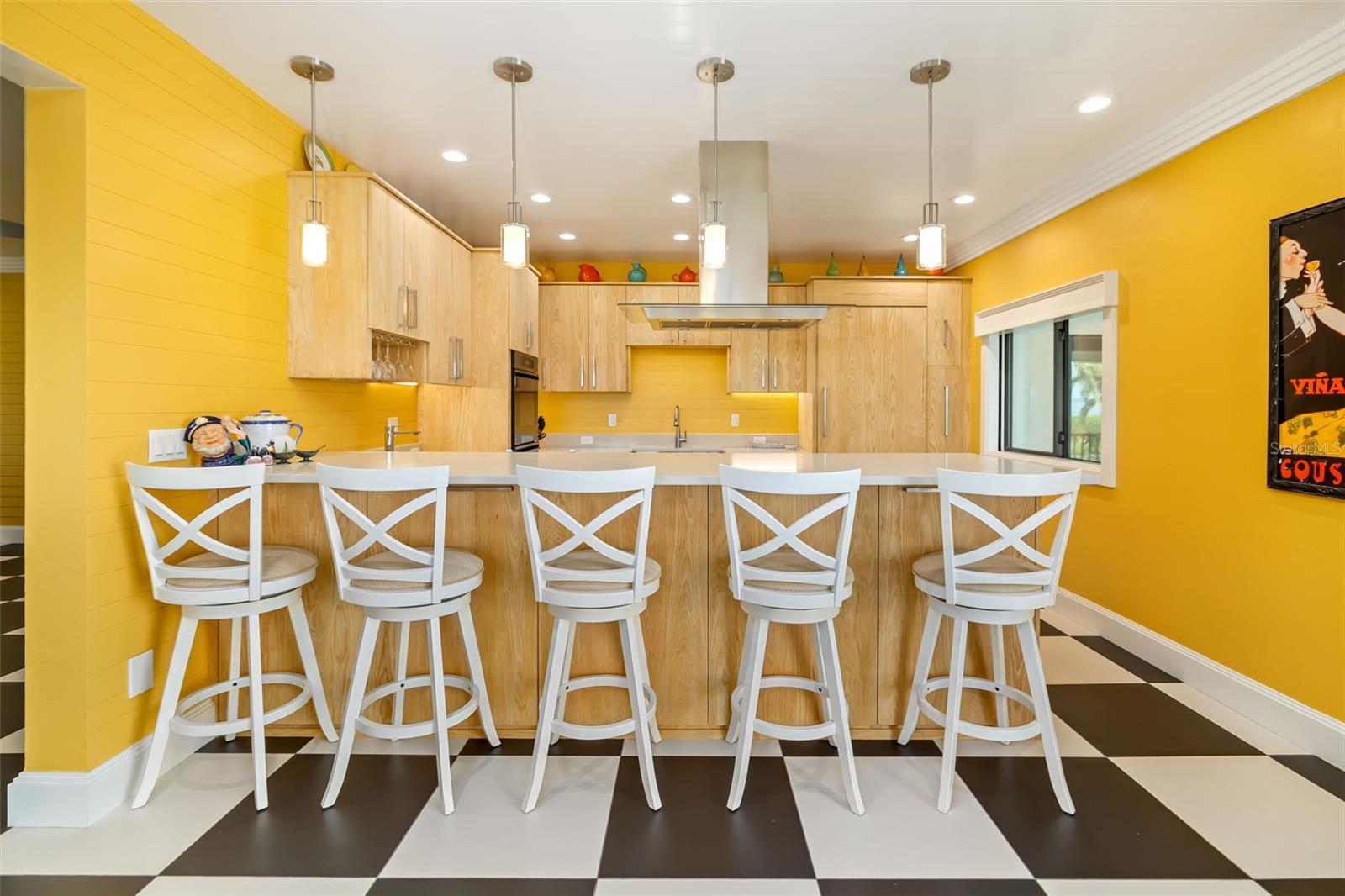 Image 16 of 95 For 560 Harbor Cove Circle