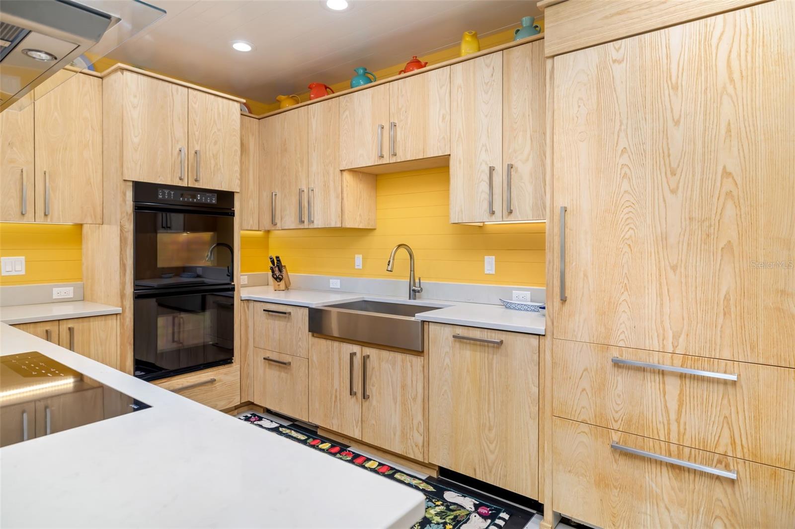 Image 18 of 95 For 560 Harbor Cove Circle