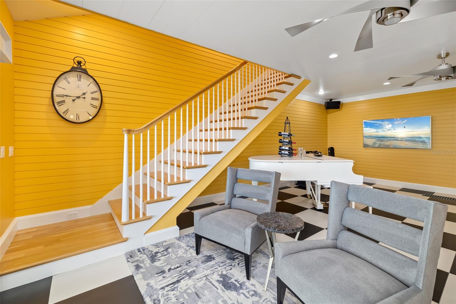 Image 24 of 95 For 560 Harbor Cove Circle