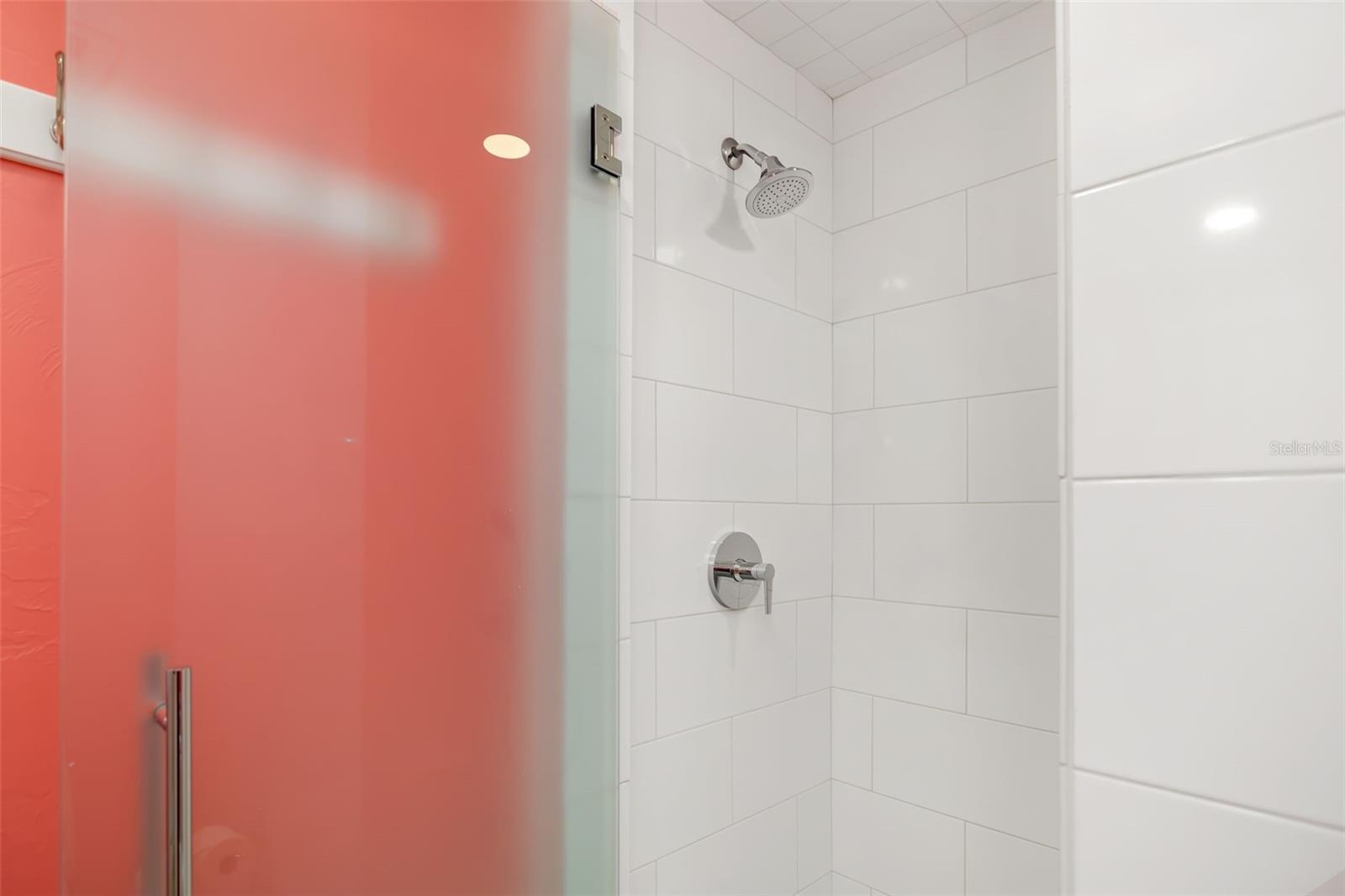 Image 52 of 95 For 560 Harbor Cove Circle