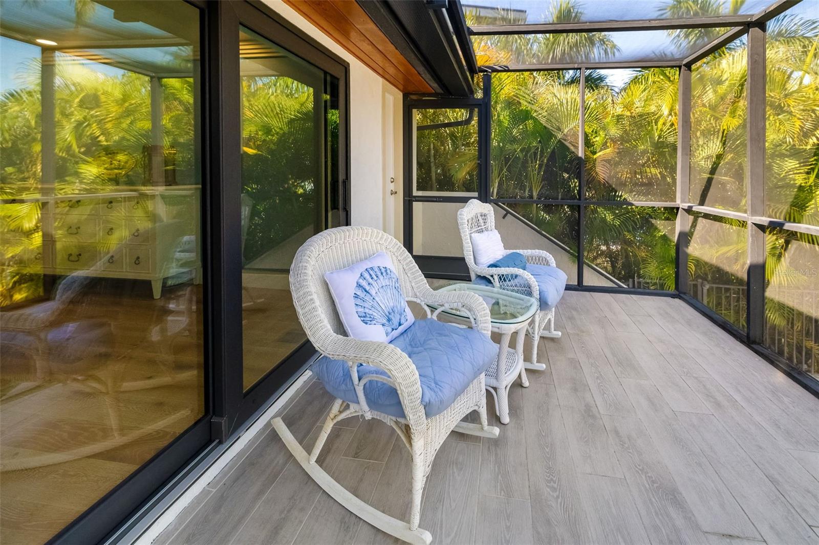 Image 59 of 95 For 560 Harbor Cove Circle