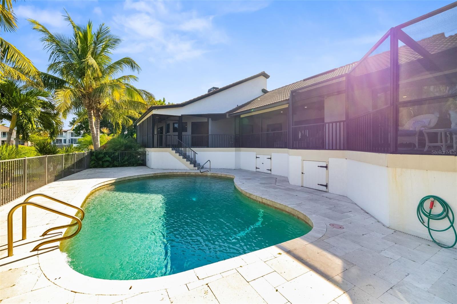 Image 61 of 95 For 560 Harbor Cove Circle