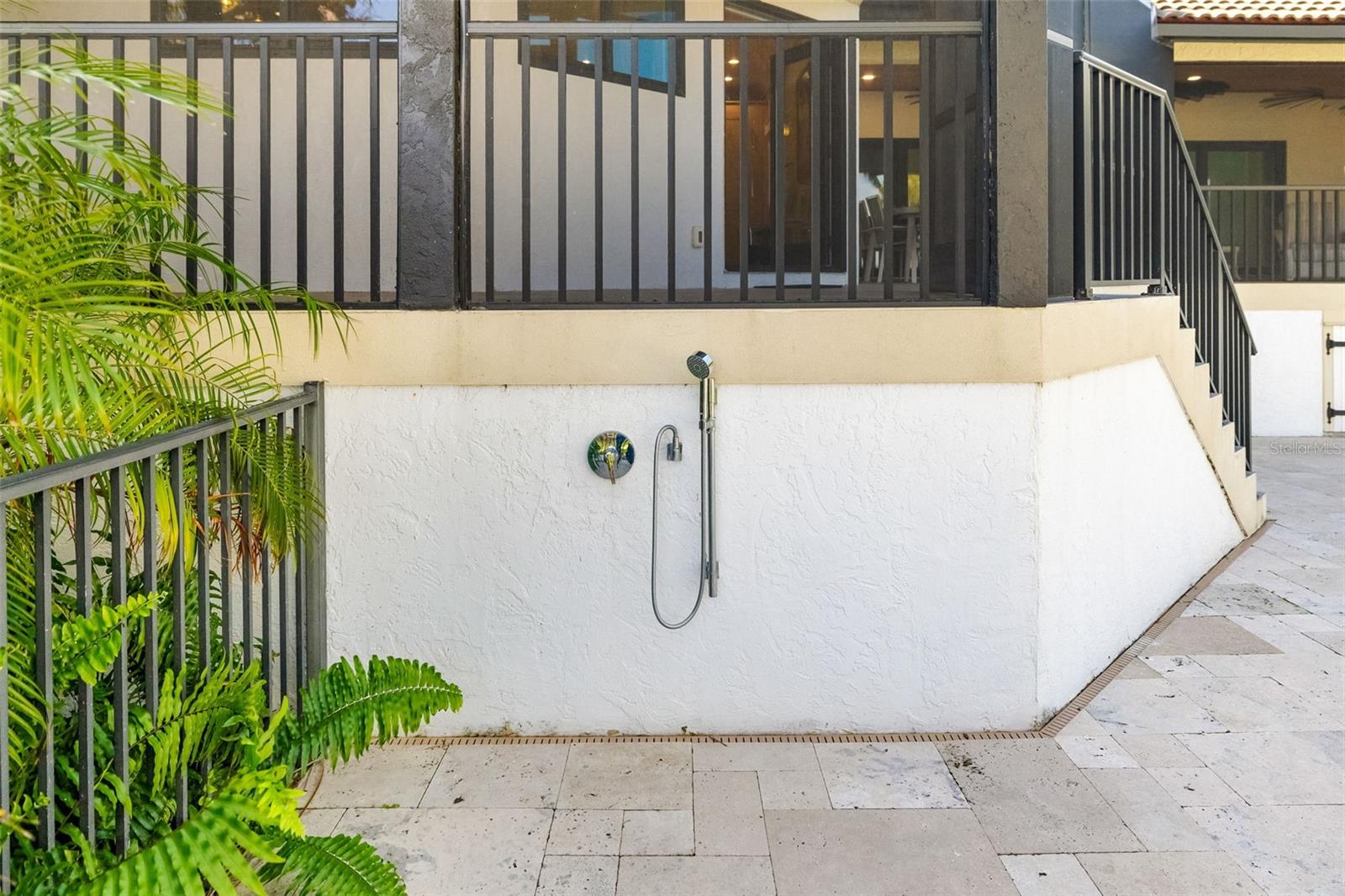 Image 63 of 95 For 560 Harbor Cove Circle