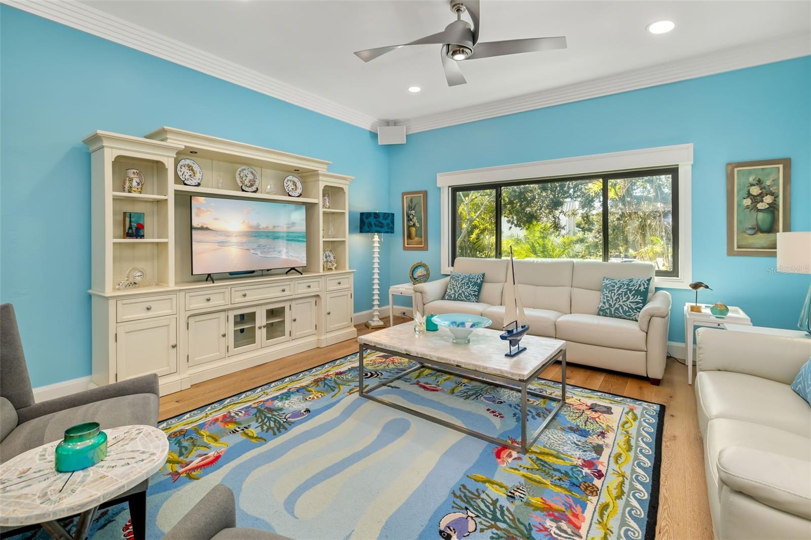 Image 7 of 95 For 560 Harbor Cove Circle