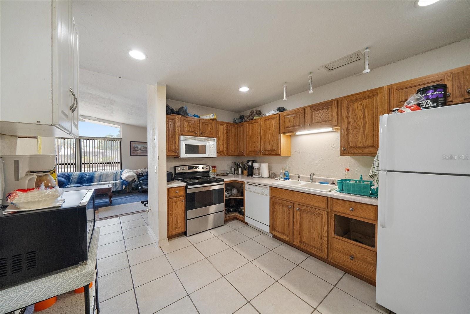 Image 3 of 27 For 2150 Schwalbe Way