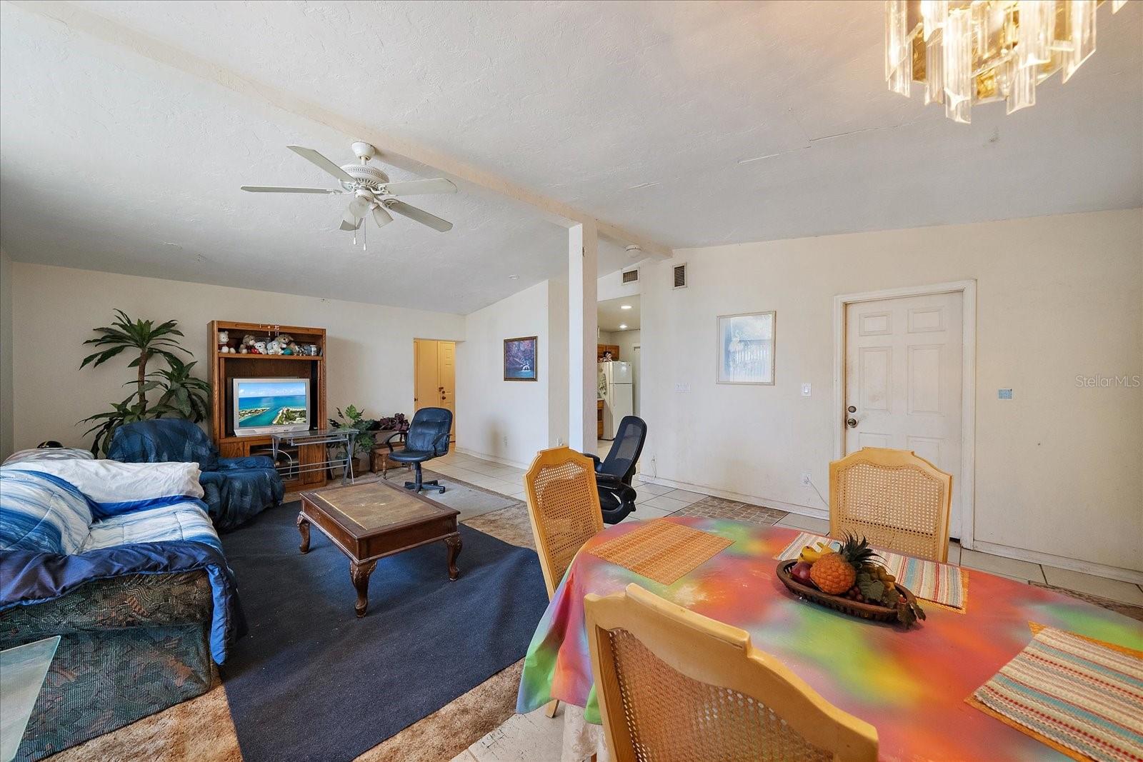 Image 7 of 27 For 2150 Schwalbe Way