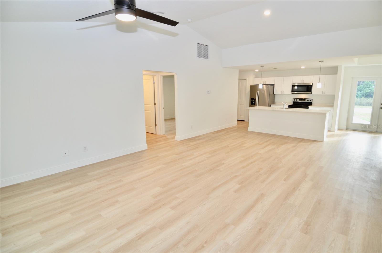 Image 8 of 34 For 2300 Nordendale Boulevard