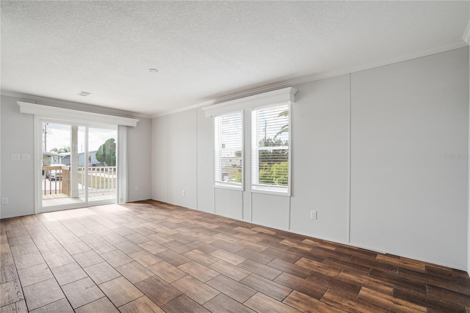 Image 7 of 54 For 538 Fleetwood Street