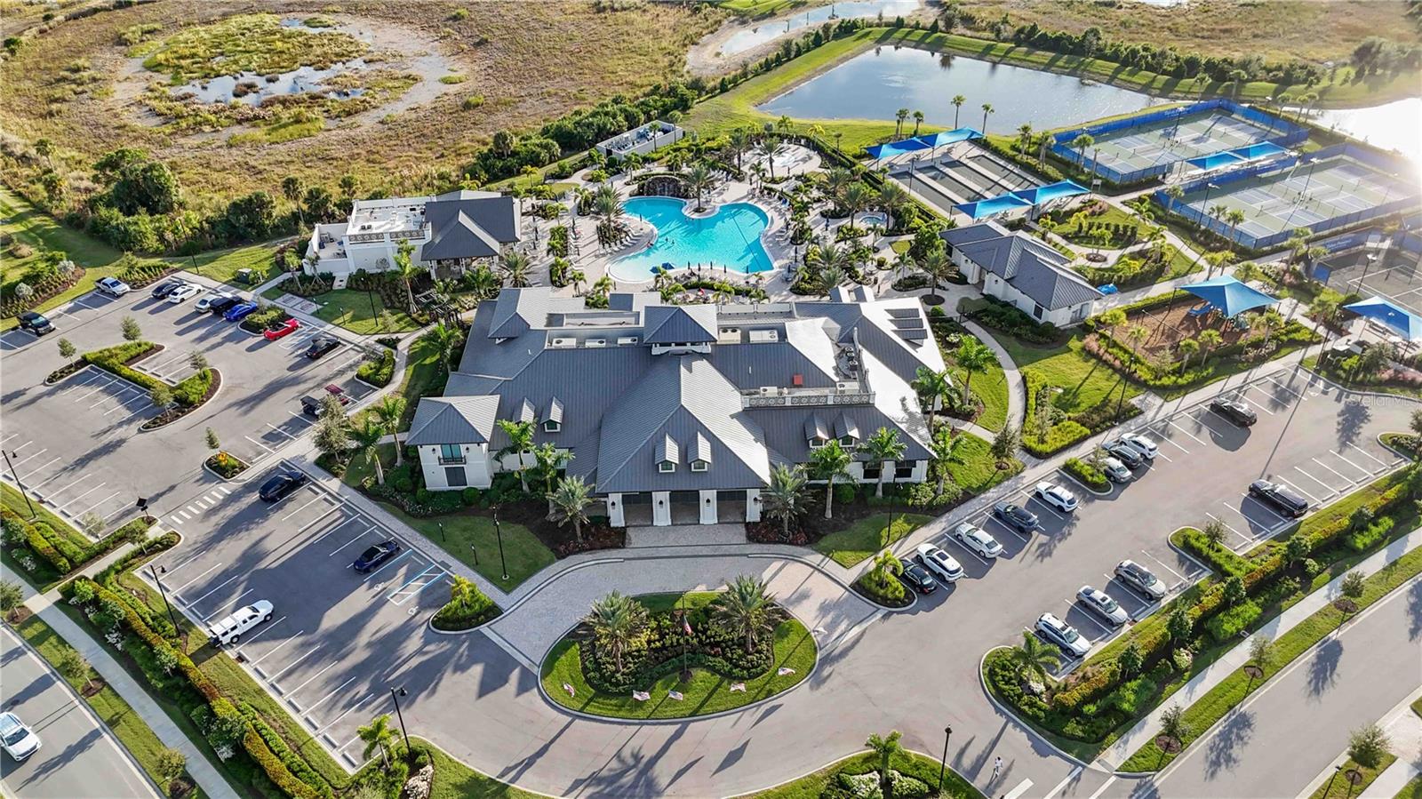 Image 19 of 66 For 6075 Sawgrass Lake Court