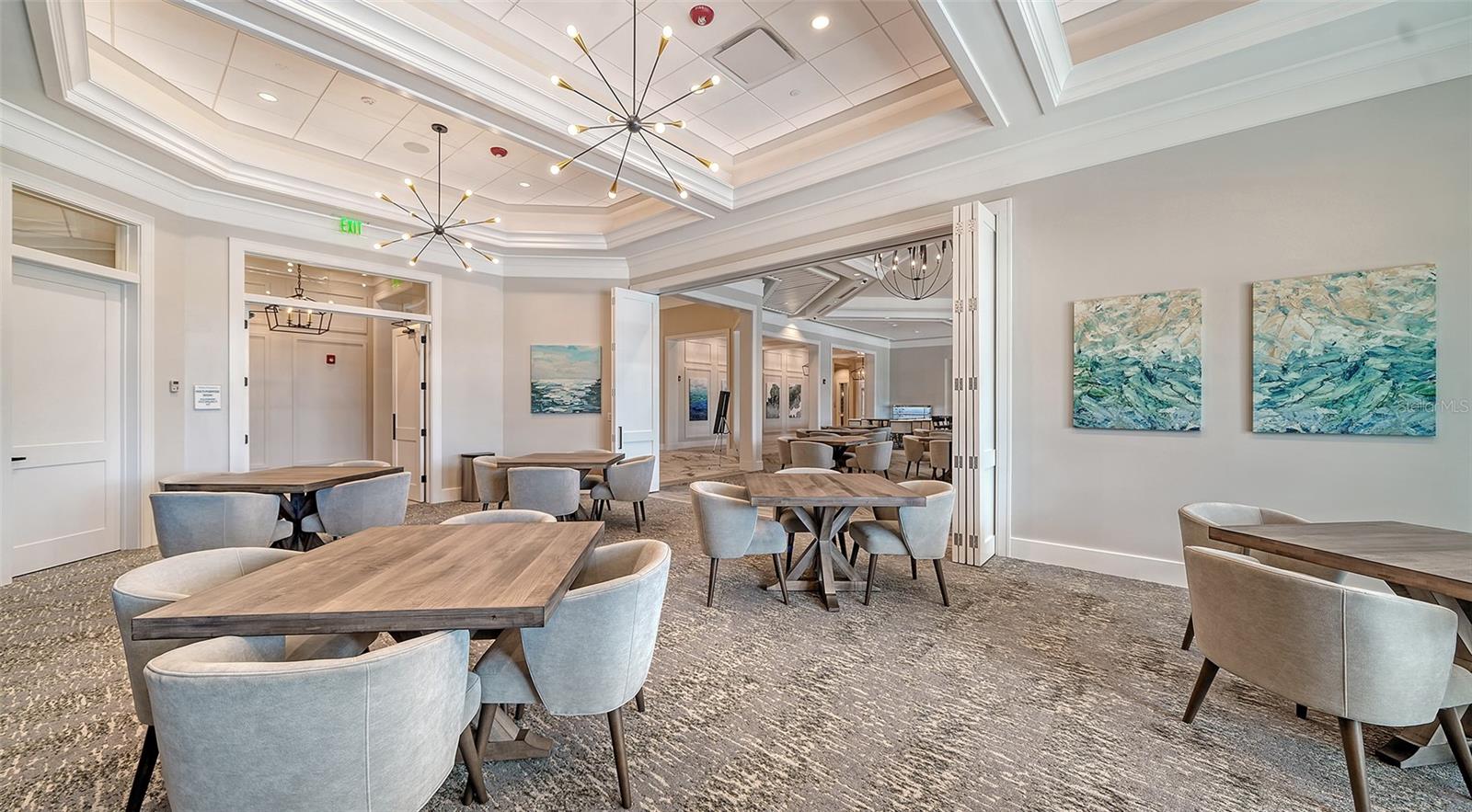 Image 32 of 66 For 6075 Sawgrass Lake Court