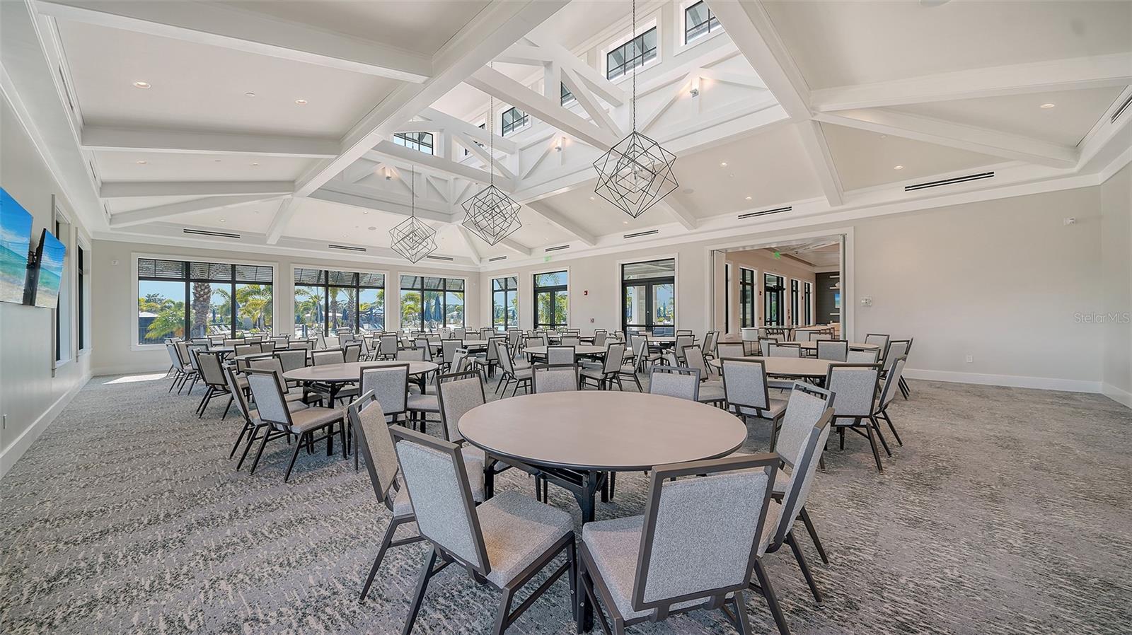 Image 36 of 66 For 6075 Sawgrass Lake Court