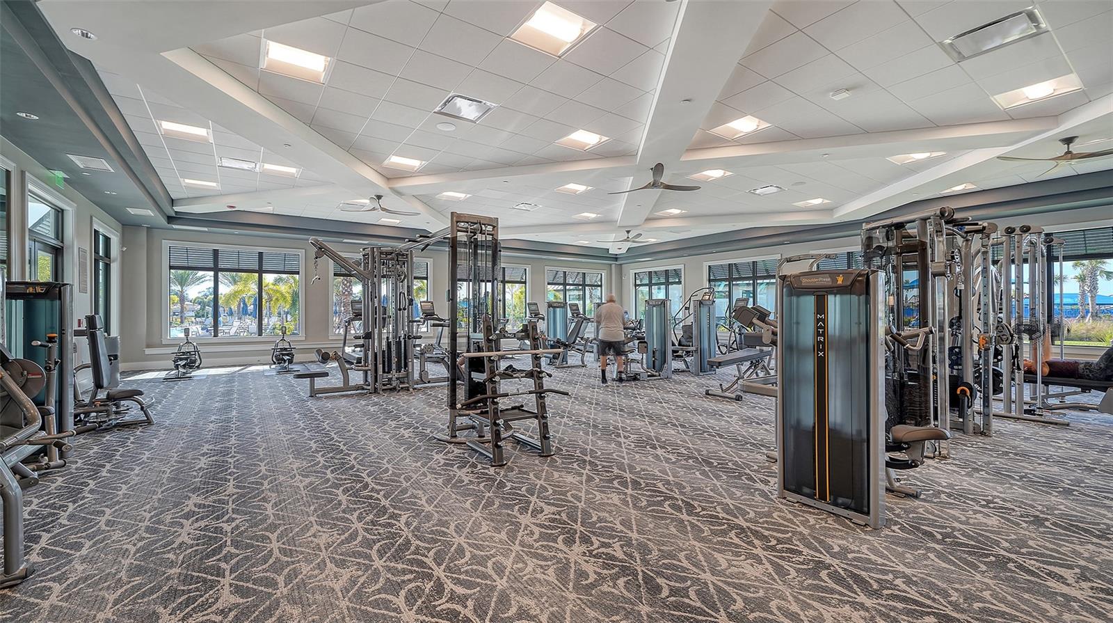 Image 38 of 66 For 6075 Sawgrass Lake Court