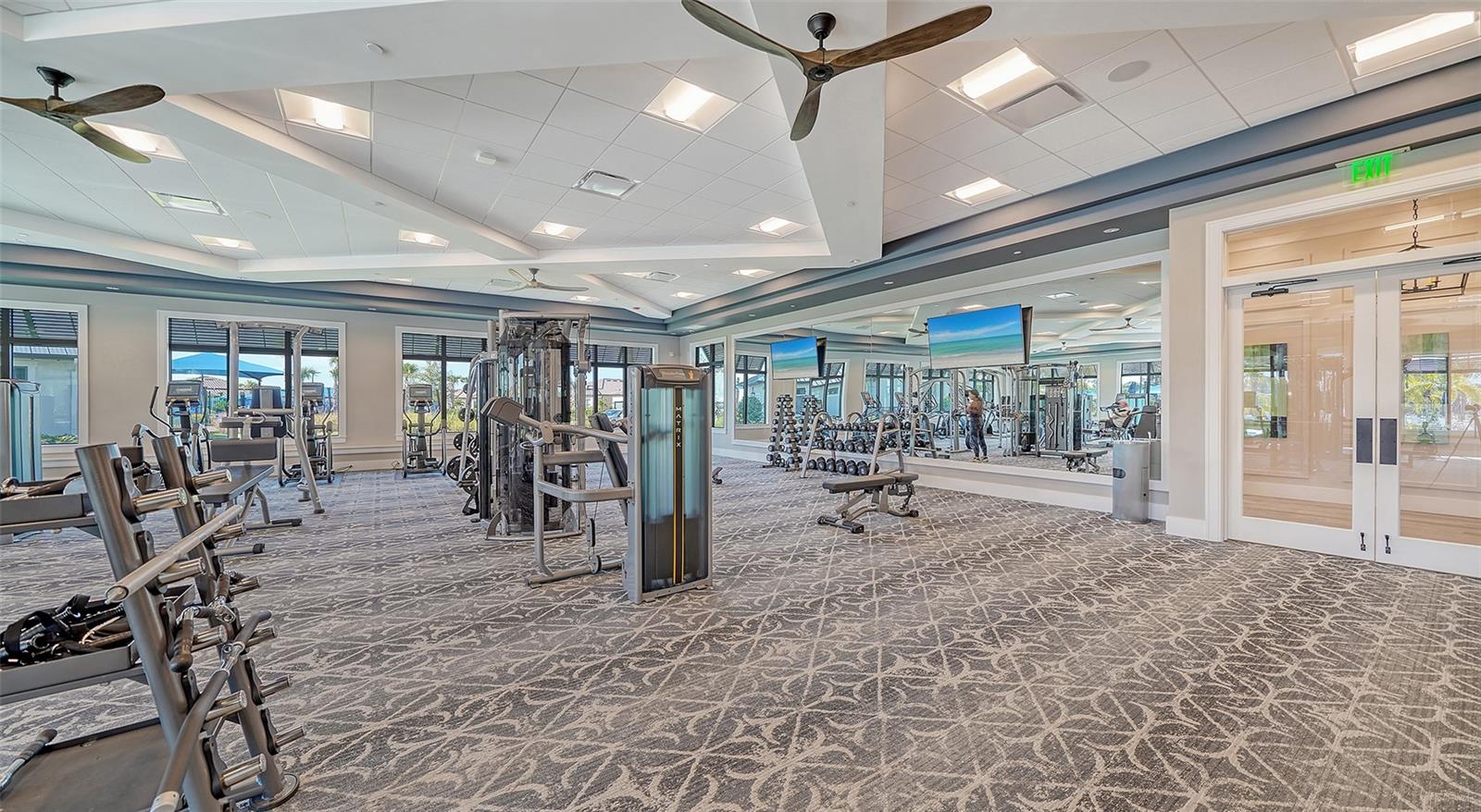 Image 41 of 66 For 6075 Sawgrass Lake Court