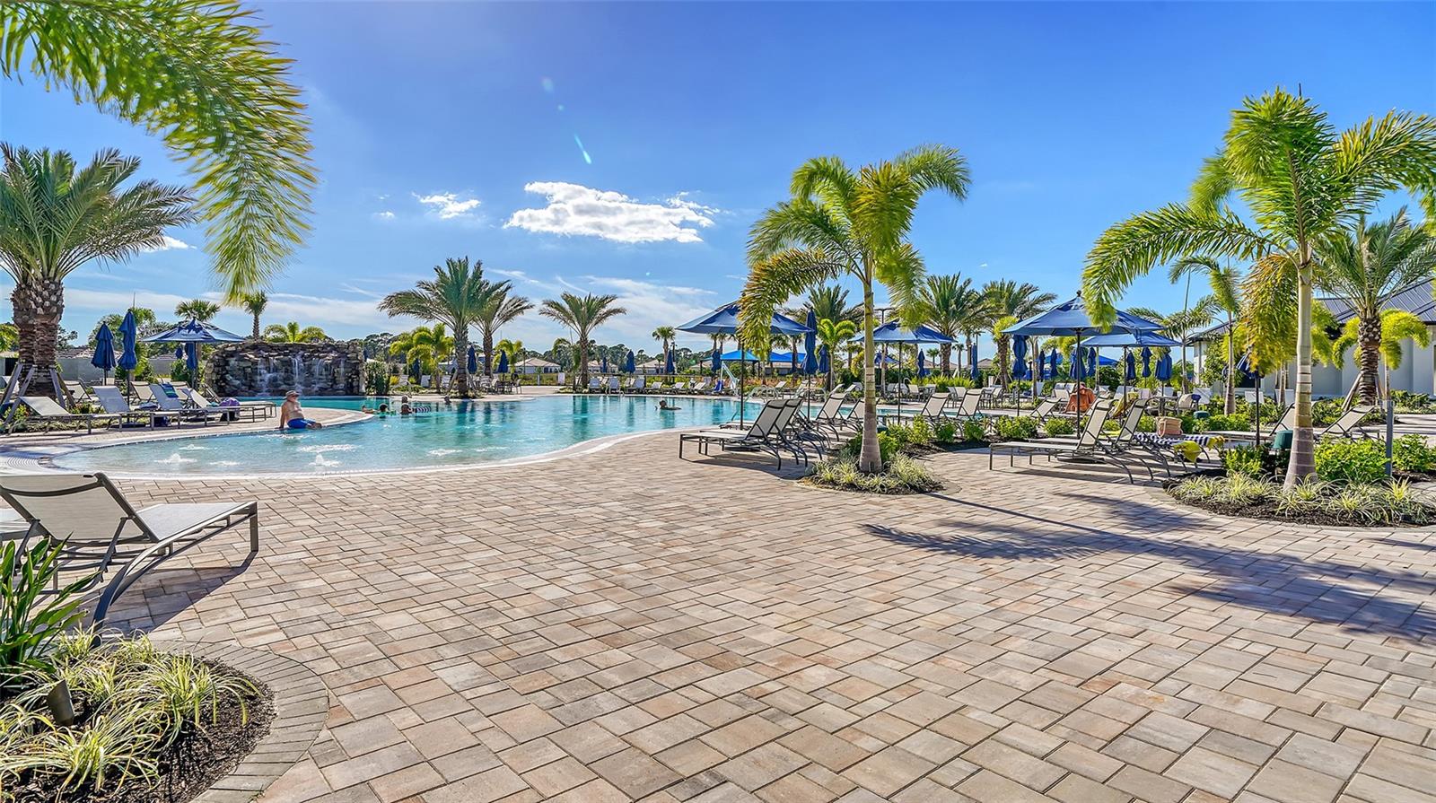 Image 48 of 66 For 6075 Sawgrass Lake Court