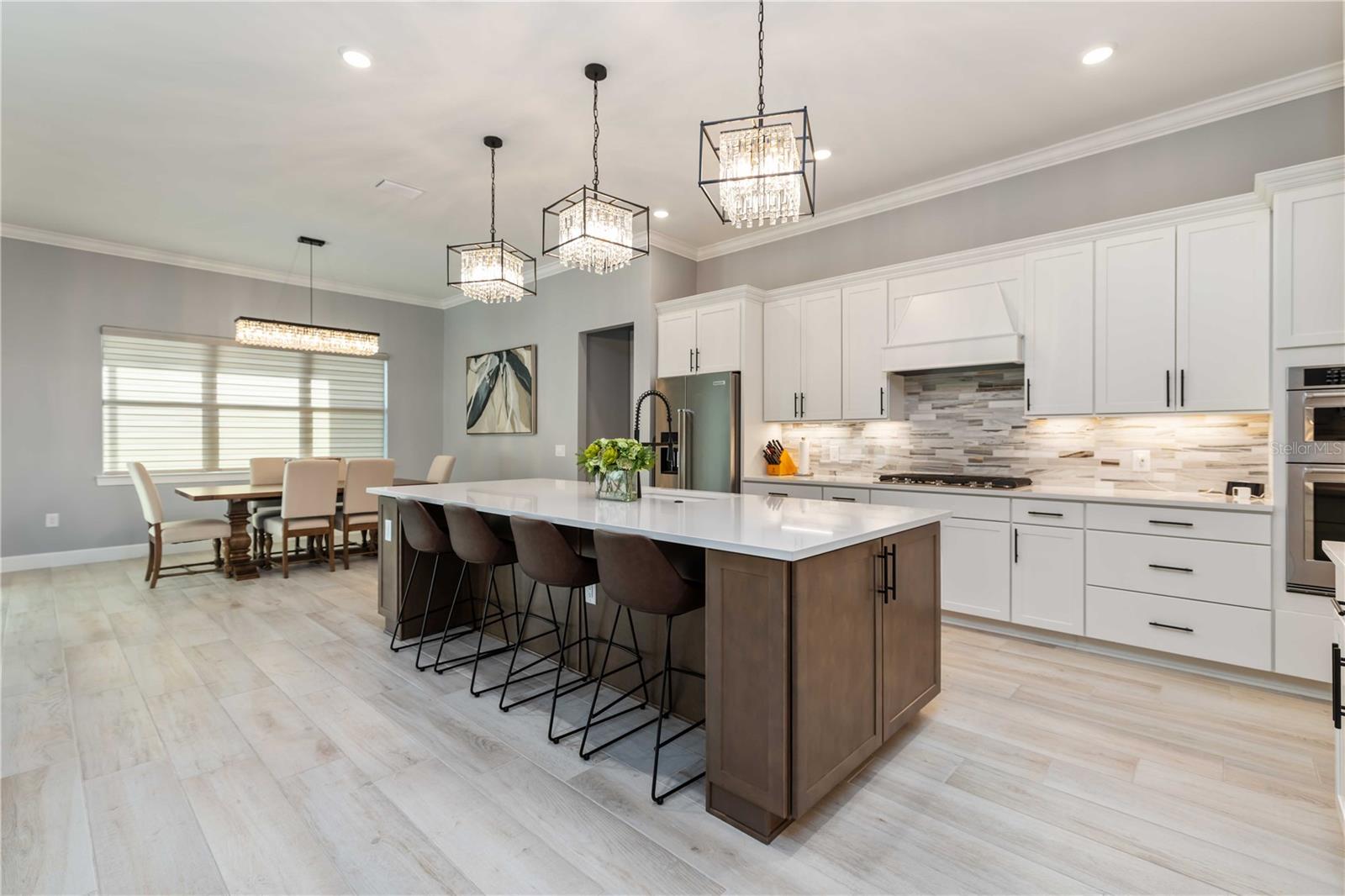 Image 6 of 66 For 6075 Sawgrass Lake Court