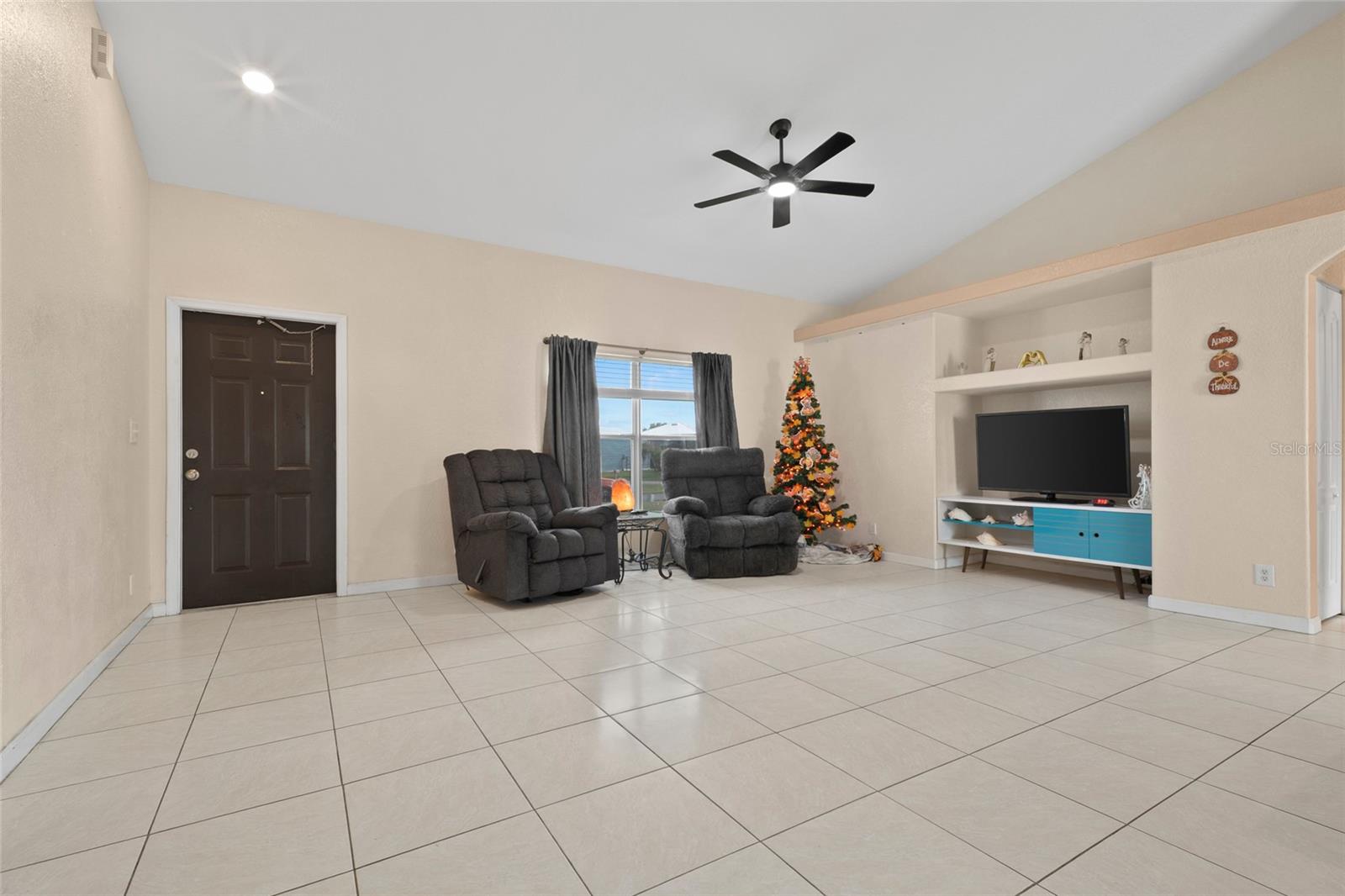 Image 15 of 44 For 3760 12th Drive