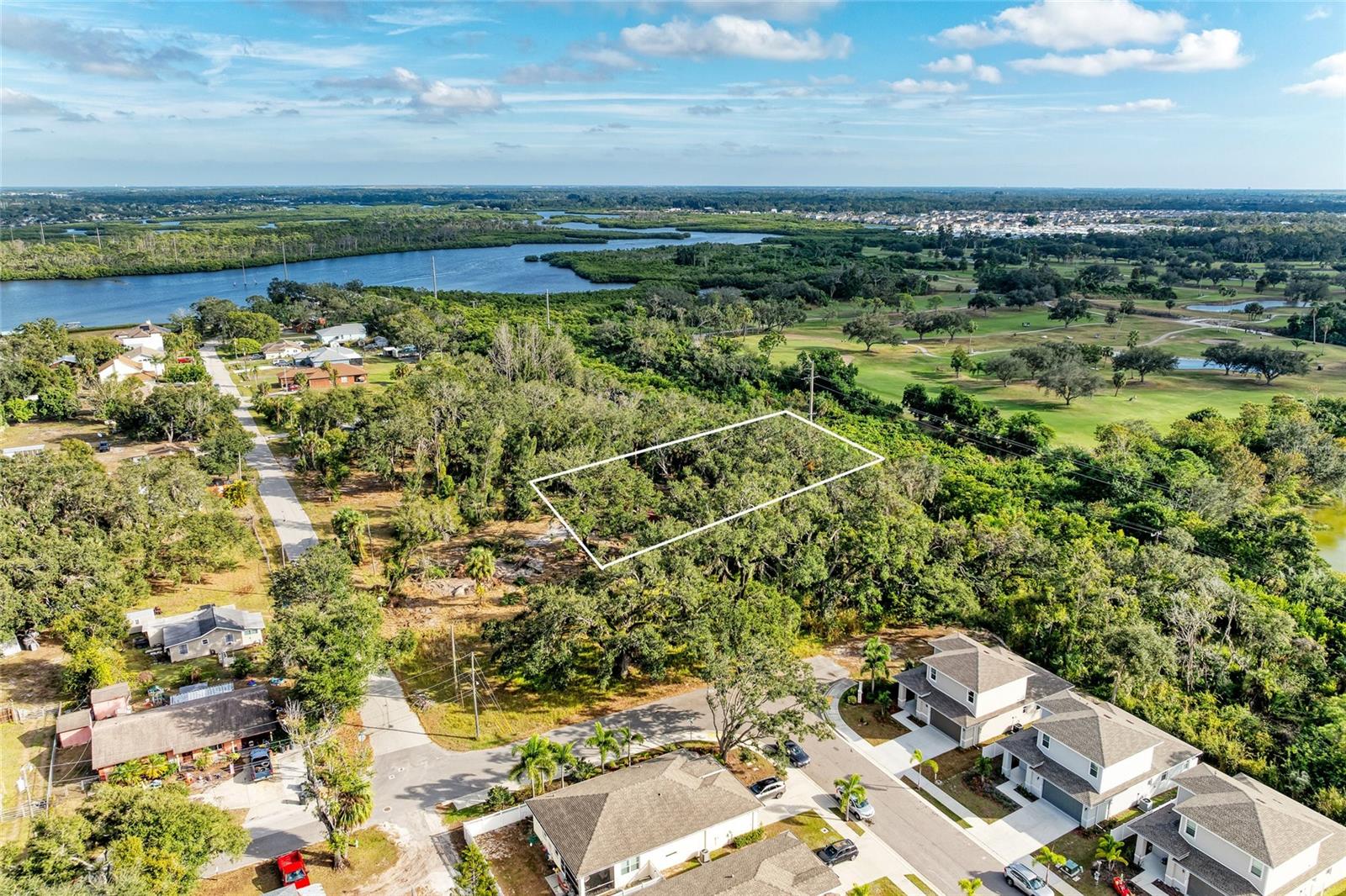 Image 31 of 58 For 33rd Street E