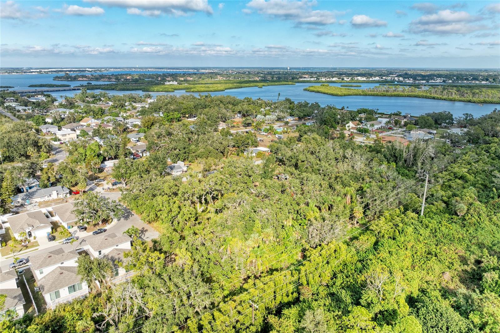 Image 40 of 58 For 33rd Street E