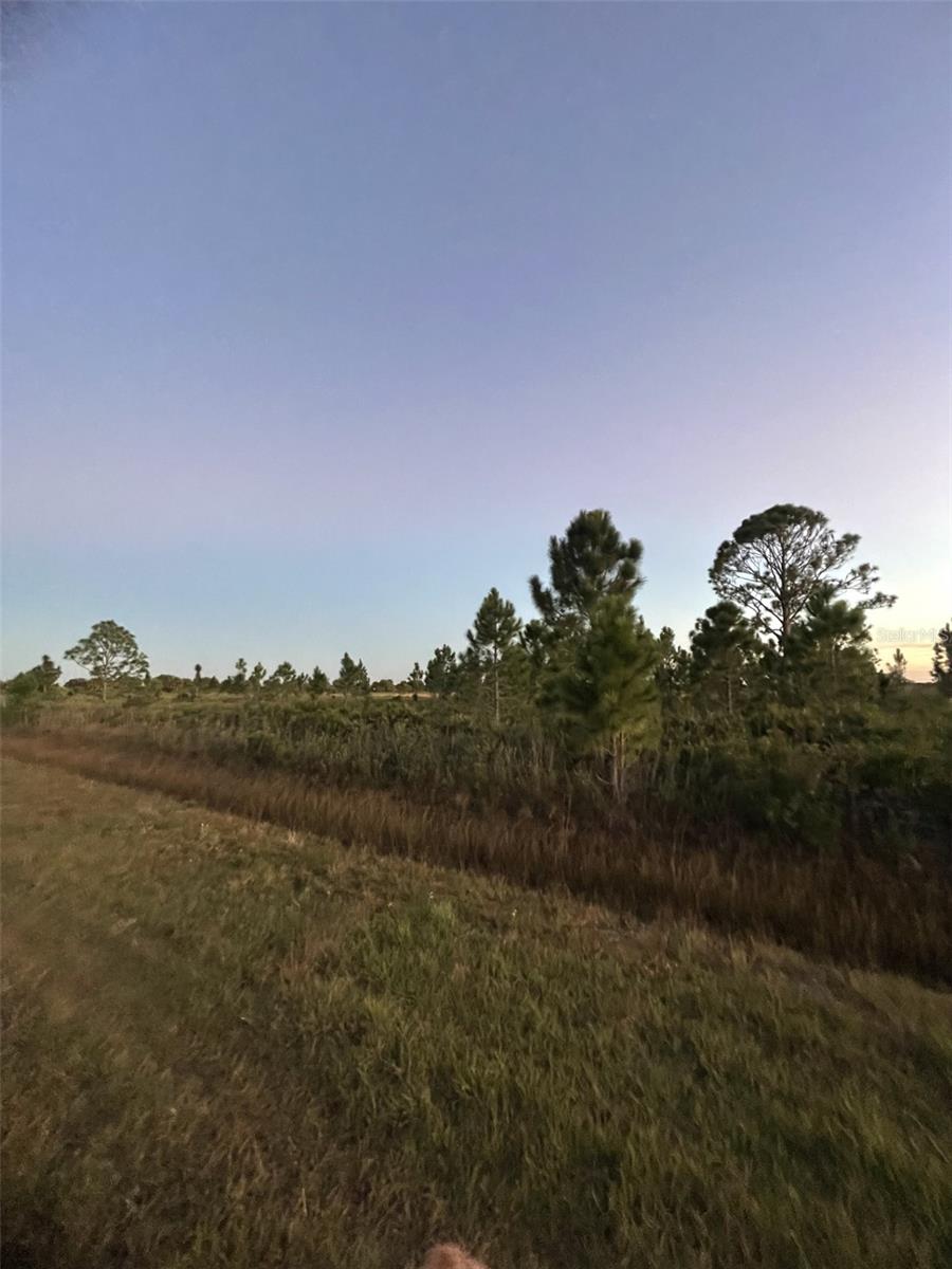 Image 6 of 13 For 18572 250th Street