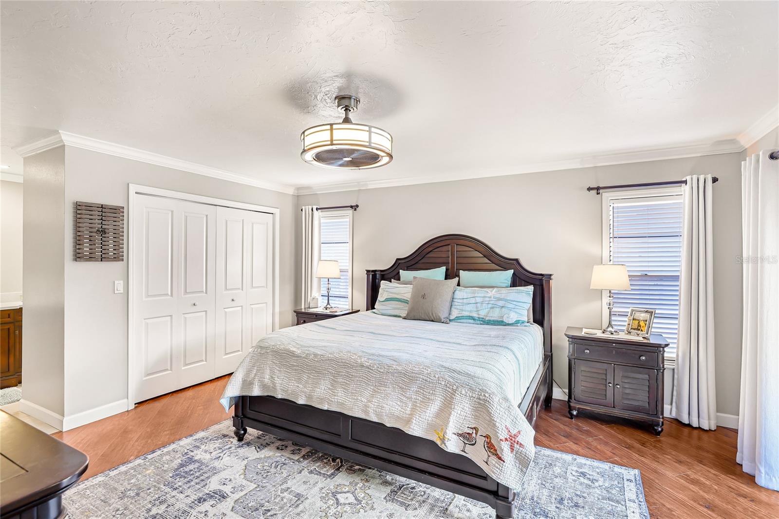 Image 14 of 37 For 6905 22nd Avenue W