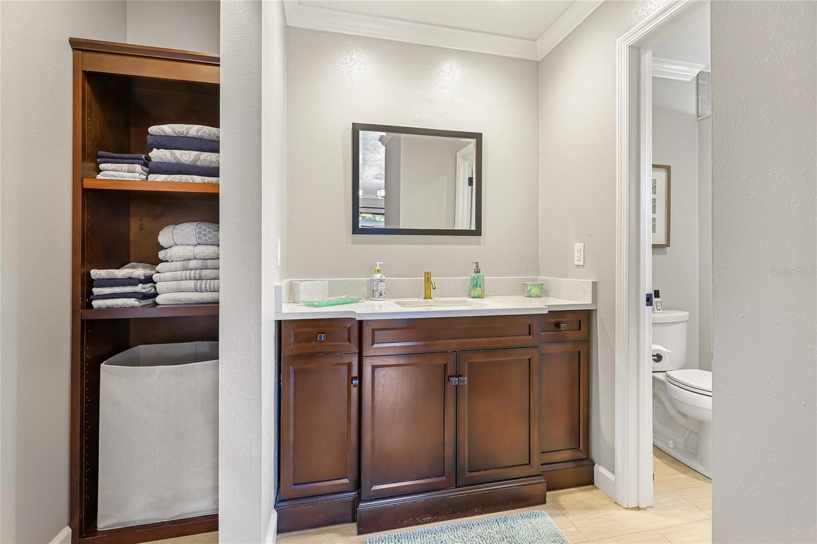 Image 17 of 37 For 6905 22nd Avenue W