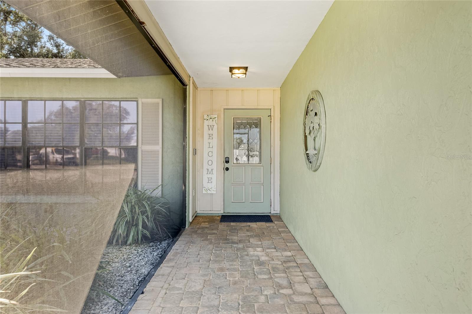 Image 6 of 37 For 6905 22nd Avenue W