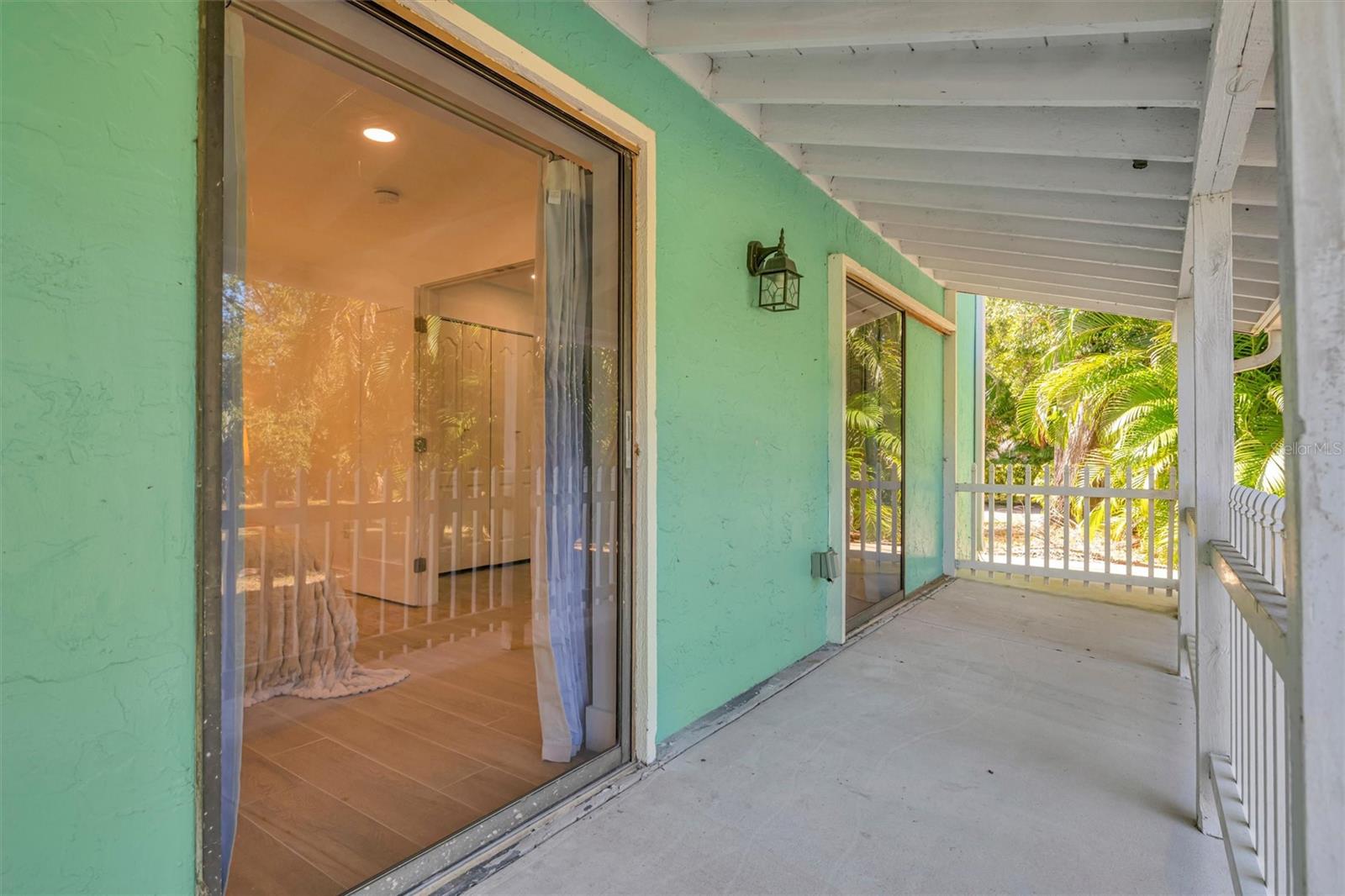 Image 42 of 99 For 403 Longbow Trail