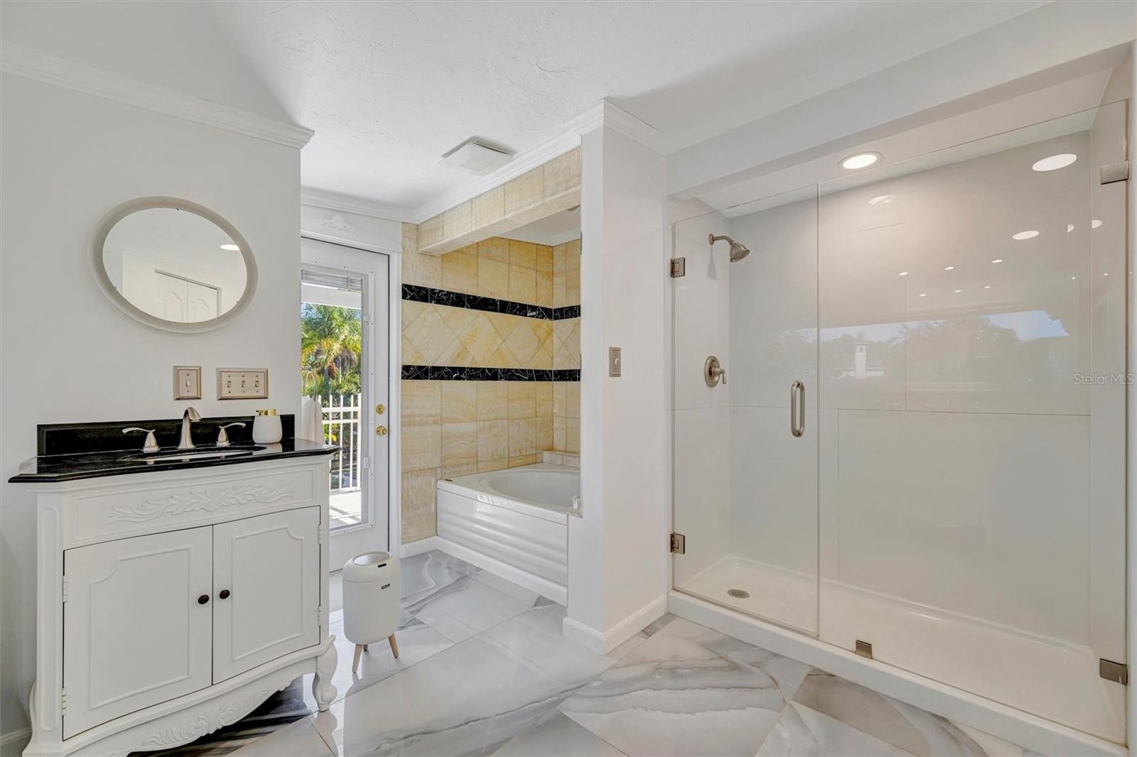 Image 51 of 99 For 403 Longbow Trail