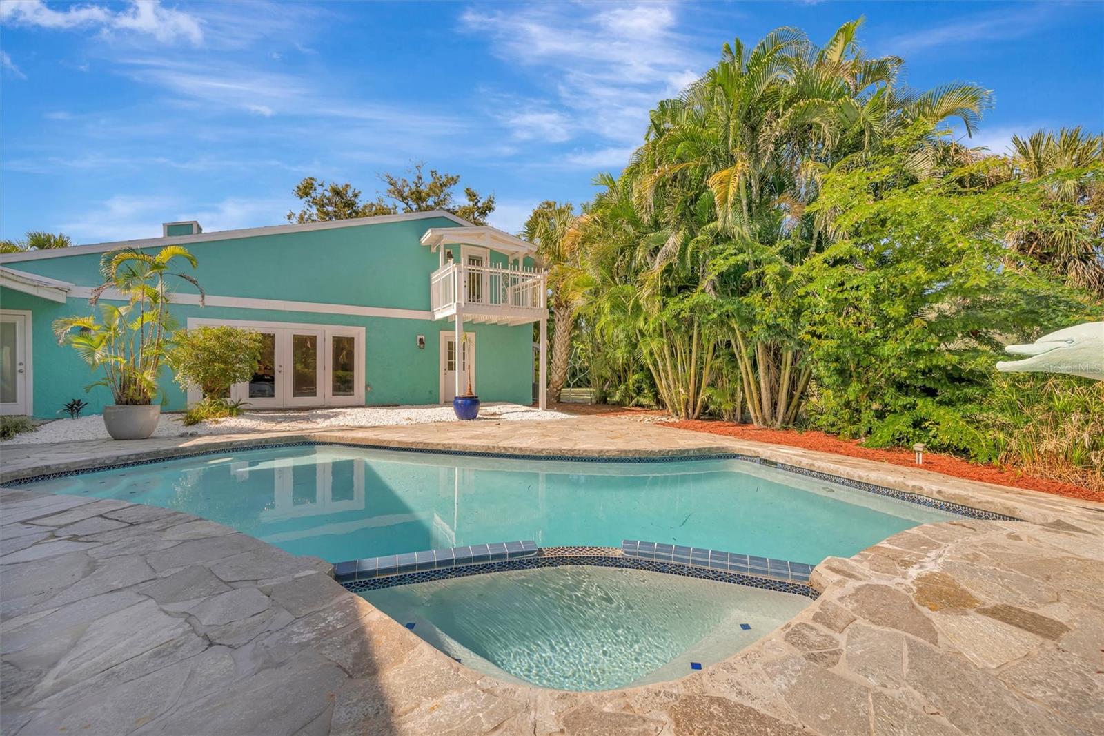 Image 60 of 99 For 403 Longbow Trail