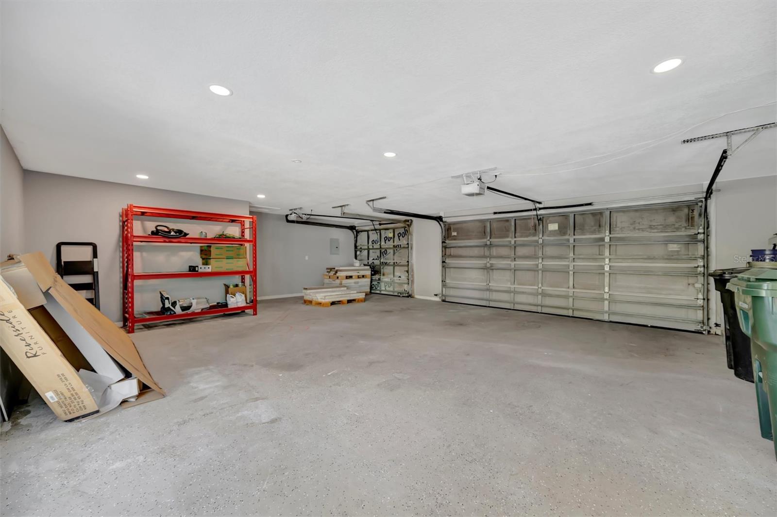 Image 81 of 99 For 403 Longbow Trail