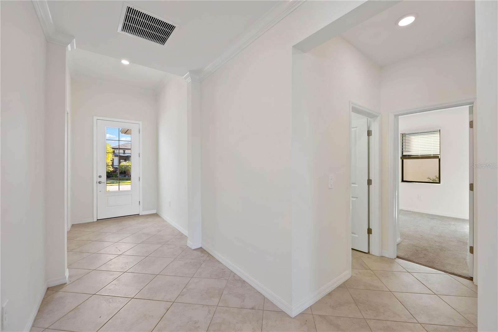 Image 7 of 23 For 11160 Balfour Street