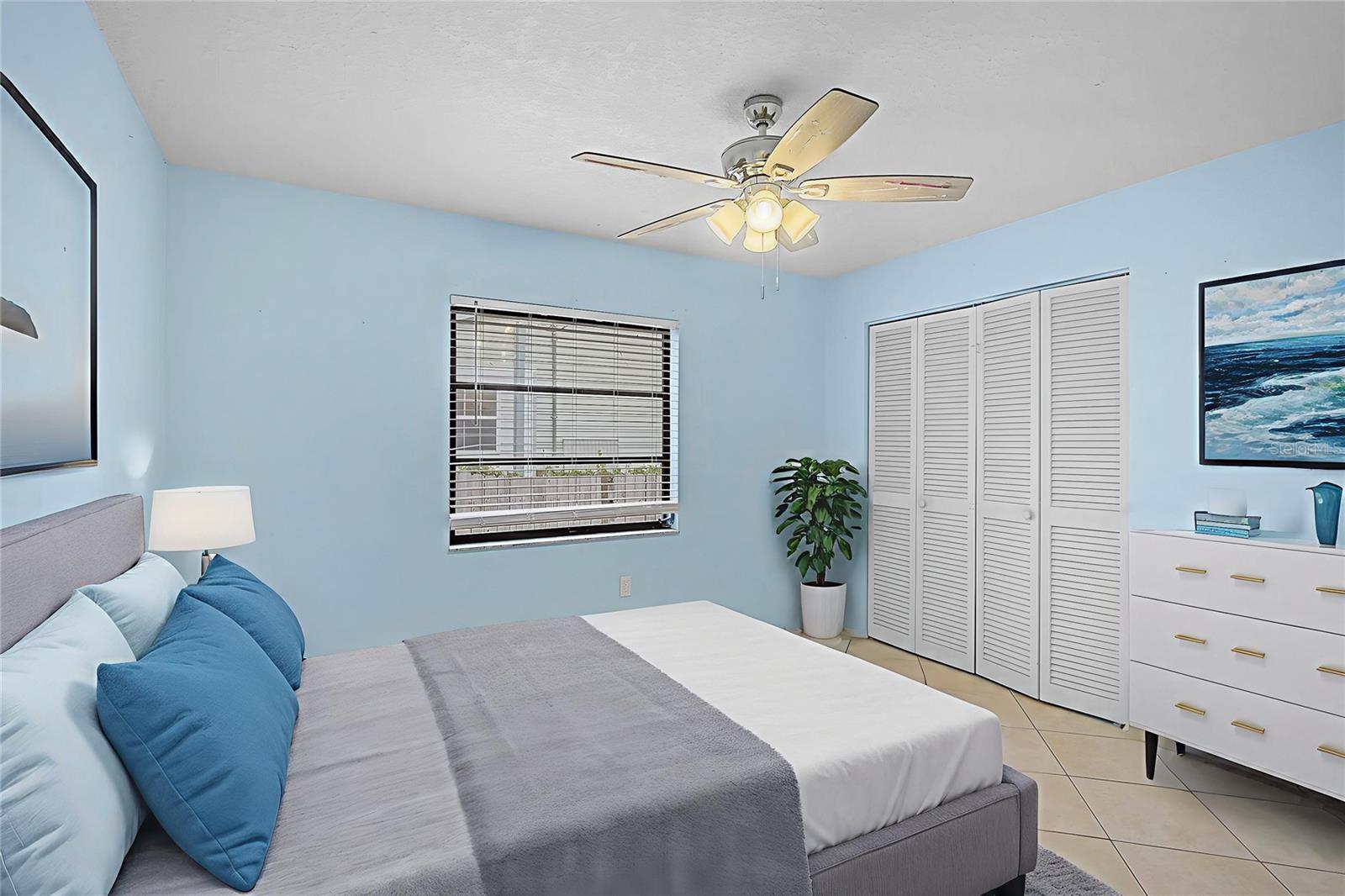 Image 25 of 31 For 1017 Waterside Street