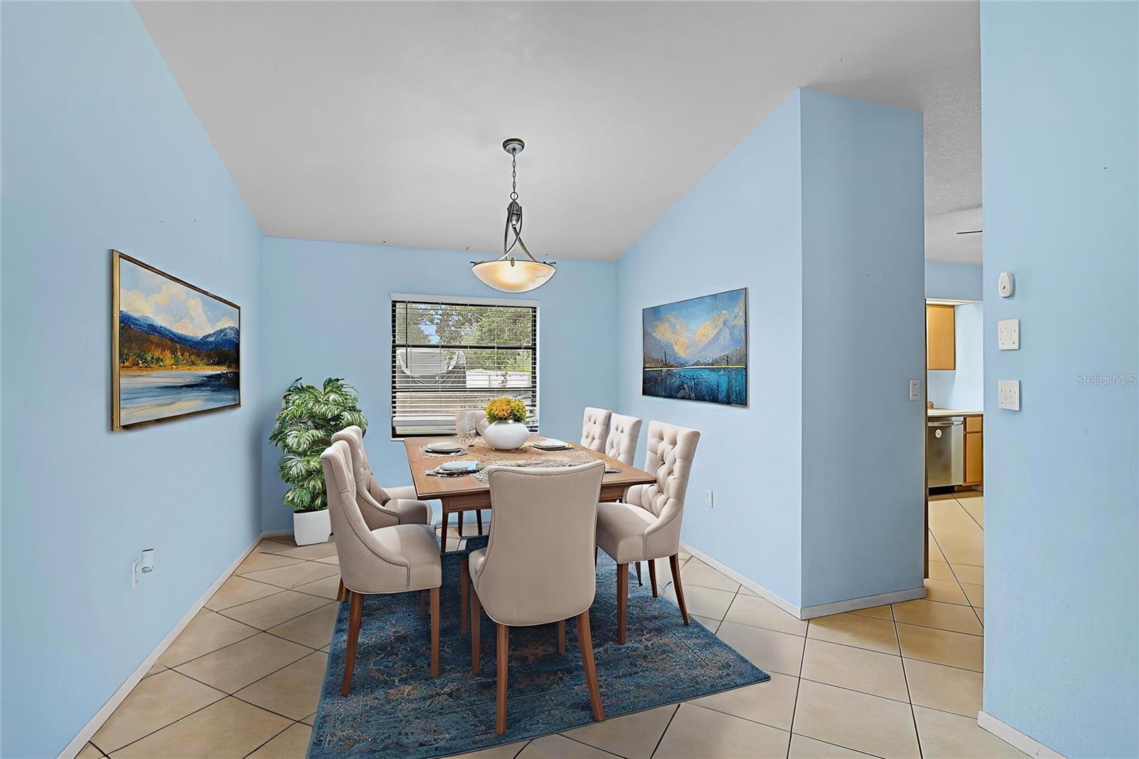 Image 9 of 31 For 1017 Waterside Street