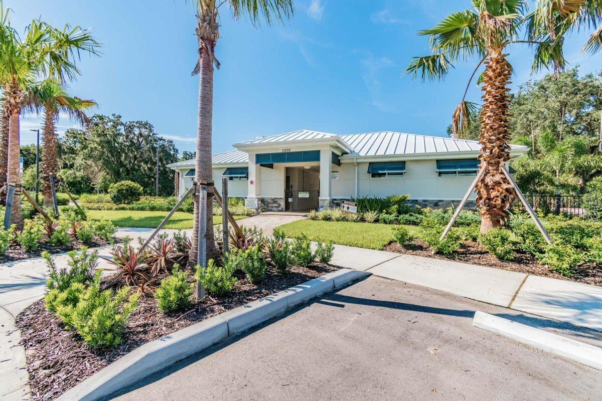 Image 37 of 41 For 10062 Daybreak Glen