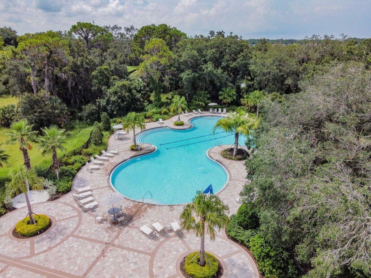 Image 38 of 41 For 10062 Daybreak Glen