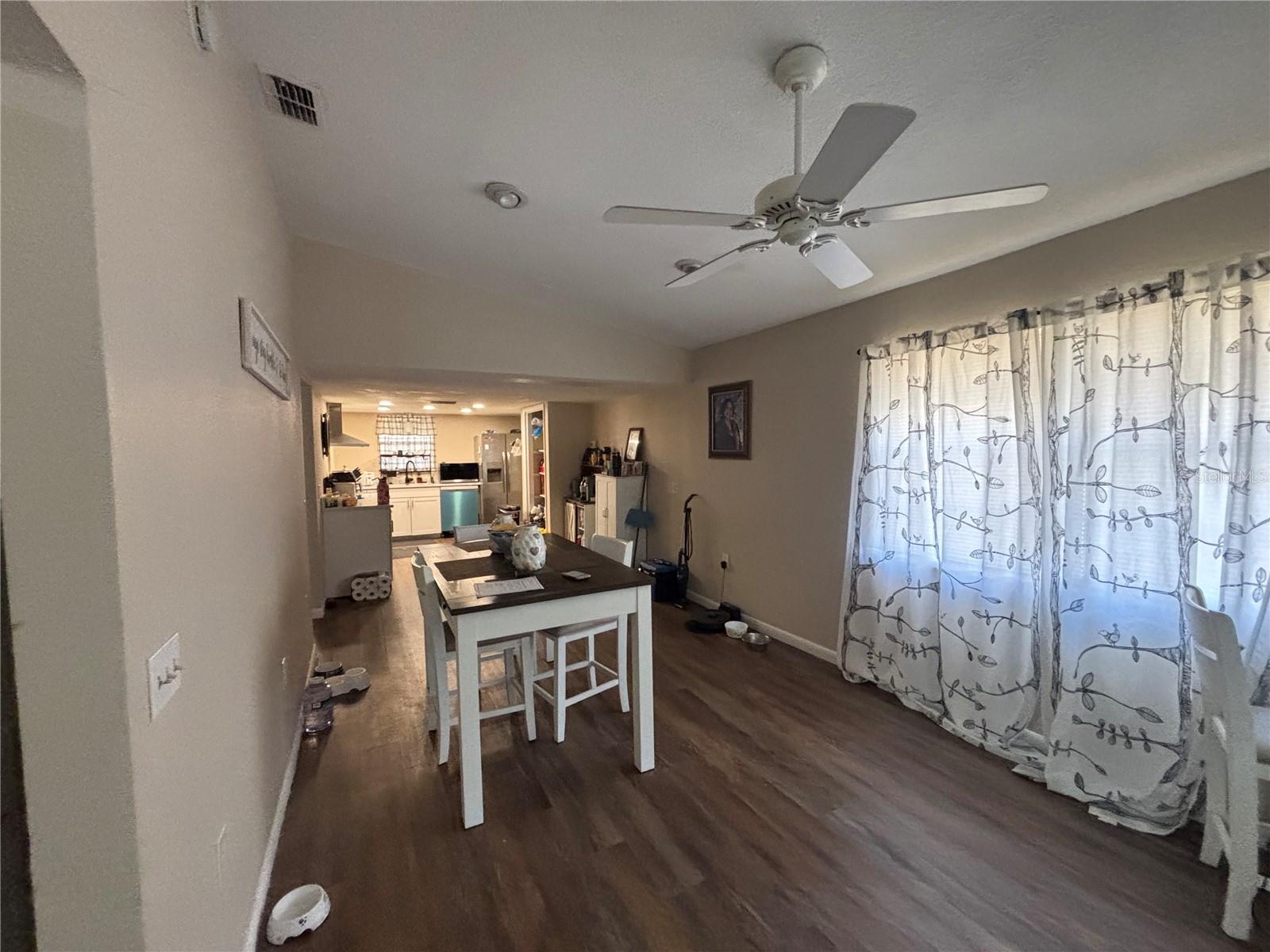 Image 5 of 9 For 528 Lake Mystic Lane