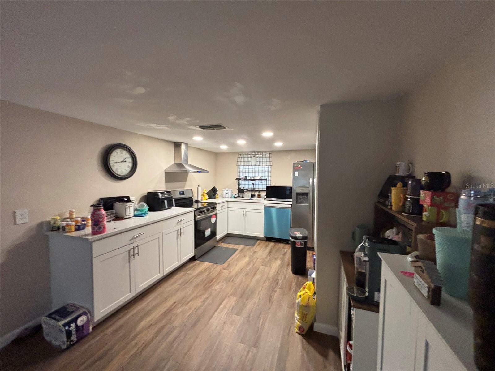 Image 6 of 9 For 528 Lake Mystic Lane