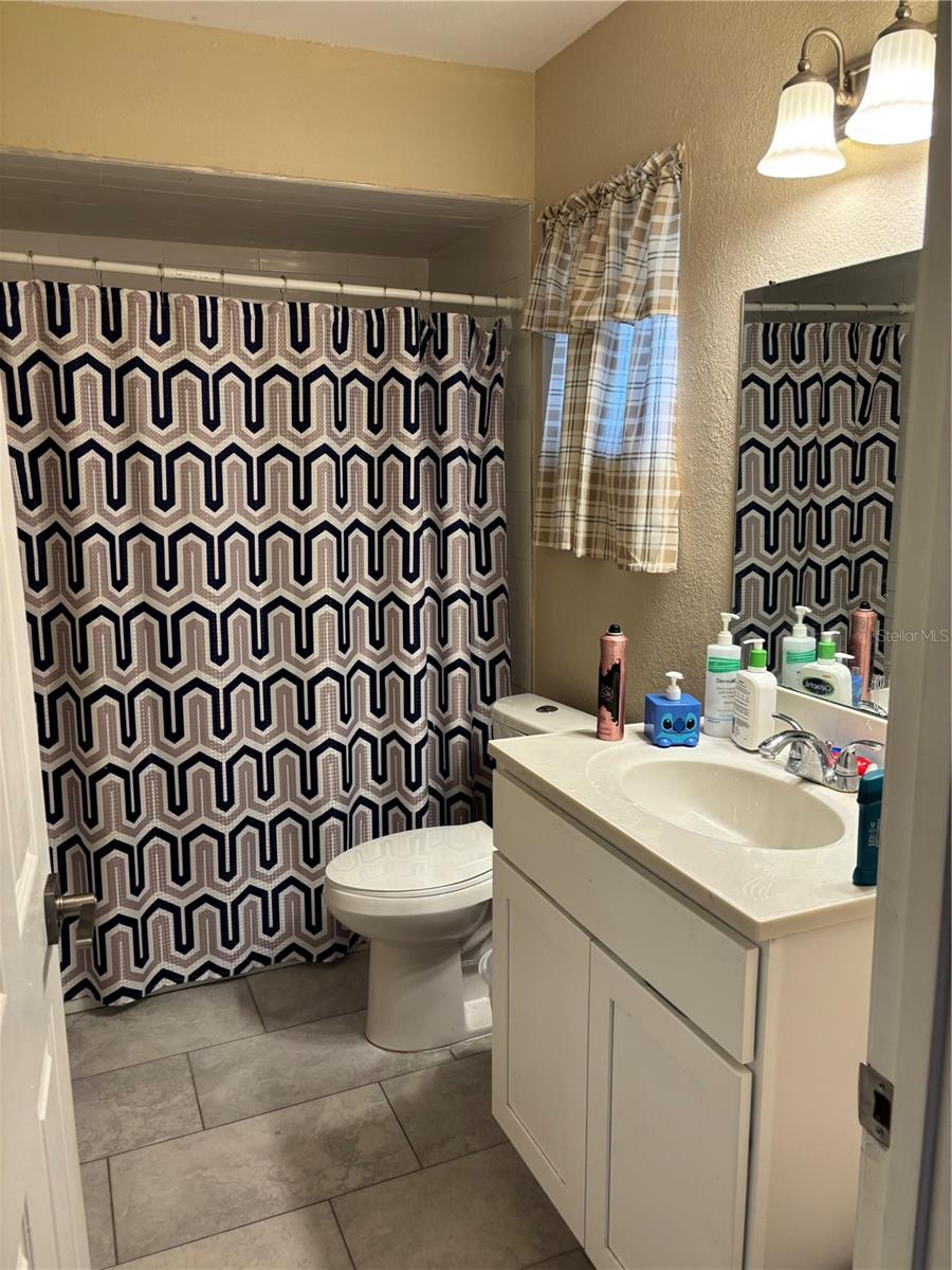 Image 9 of 9 For 528 Lake Mystic Lane