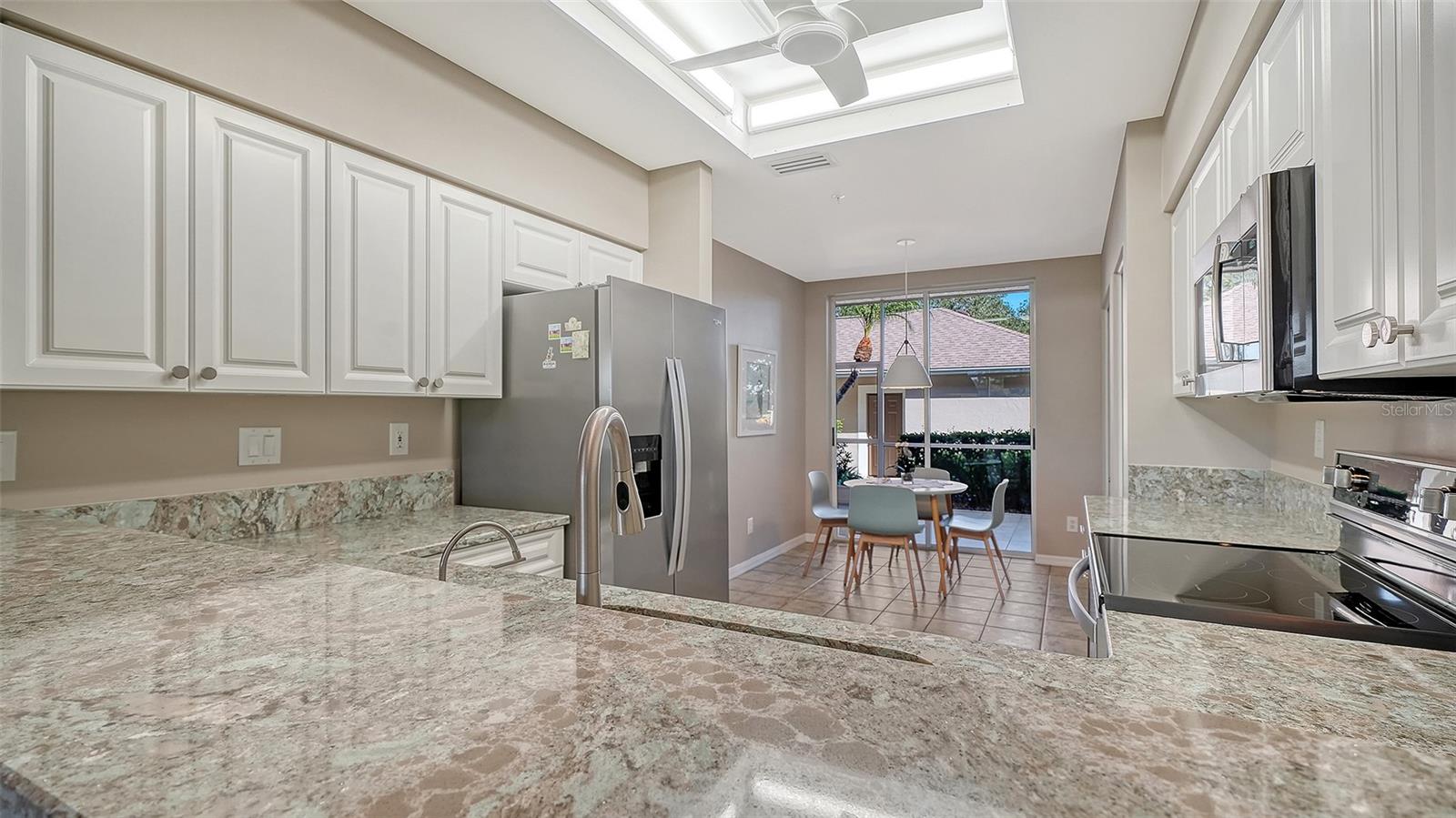 Image 10 of 77 For 9641 Castle Point Drive 1214