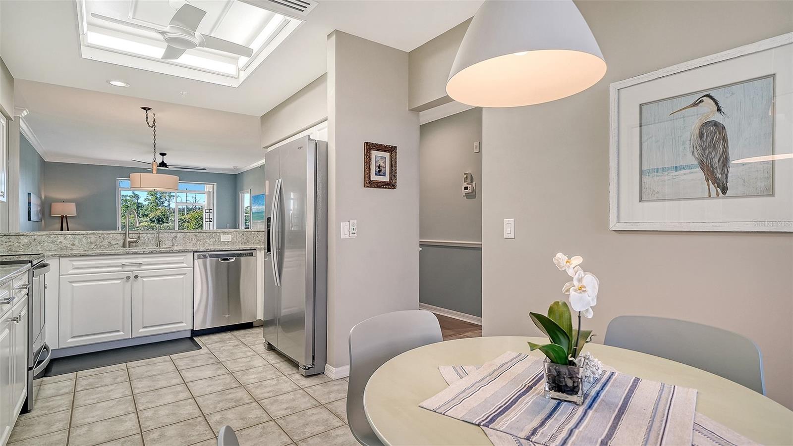 Image 12 of 77 For 9641 Castle Point Drive 1214