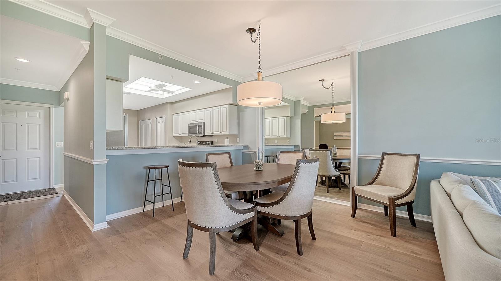 Image 16 of 77 For 9641 Castle Point Drive 1214