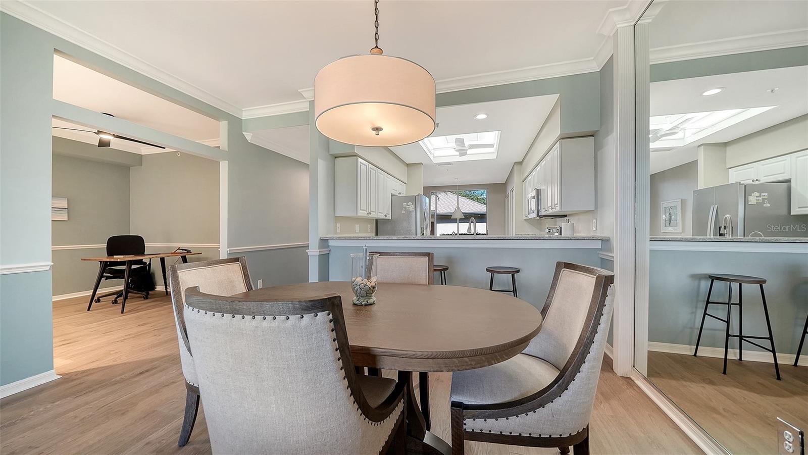 Image 17 of 77 For 9641 Castle Point Drive 1214