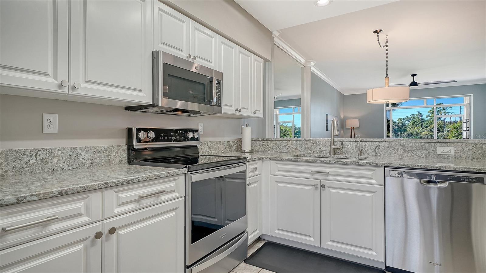 Image 22 of 77 For 9641 Castle Point Drive 1214